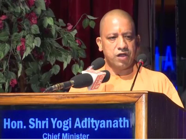 UP CM Yogi Adityanath: Commercial courts will be set up in 13 cities of UP