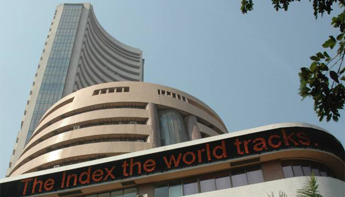 Sensex witnesses 530.85-point slump post Budget presentation