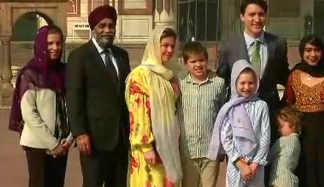 Trudeau arrives at Jama Masjid, avoids question on Khalistani terrorist invite