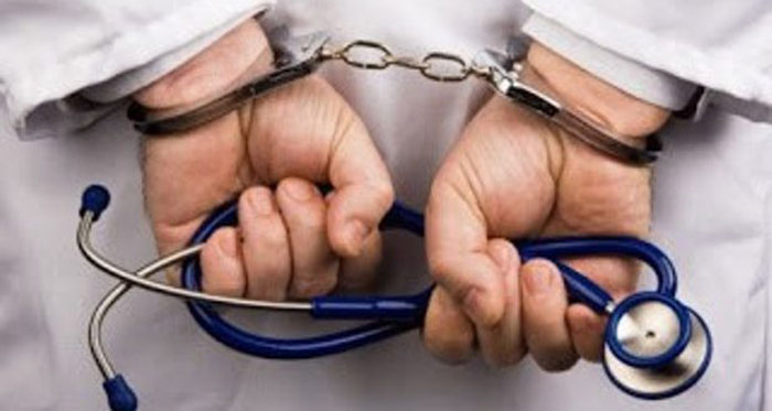 Delhi: Doctor arrested for raping medical intern Delhi: Doctor arrested for raping medical intern