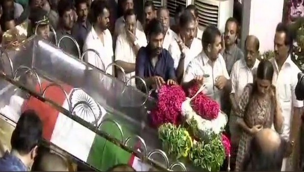 Karunanidhi’s mortal remains kept at Rajaji Hall for homage