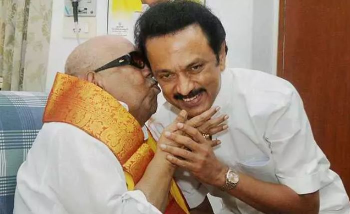 Stalin pens emotional note for ‘Appa’ Karunanidhi