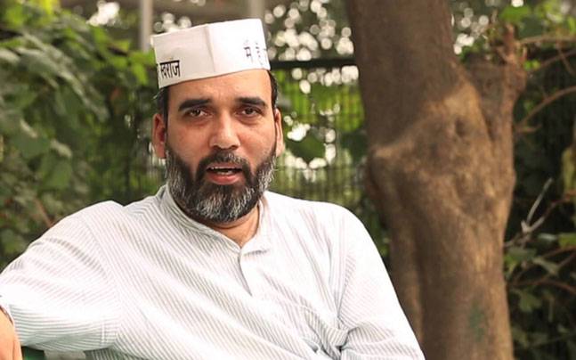 LS polls: AAP to go solo in Delhi, Punjab, Haryana LS polls: AAP to go solo in Delhi, Punjab, Haryana
