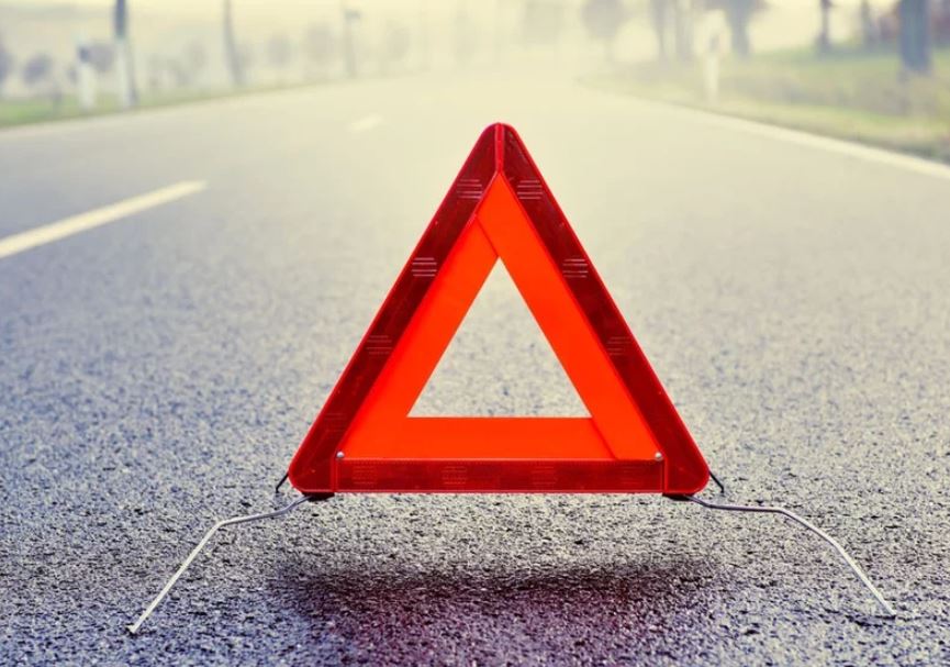 4 killed, 7 injured in truck-van collision in UP