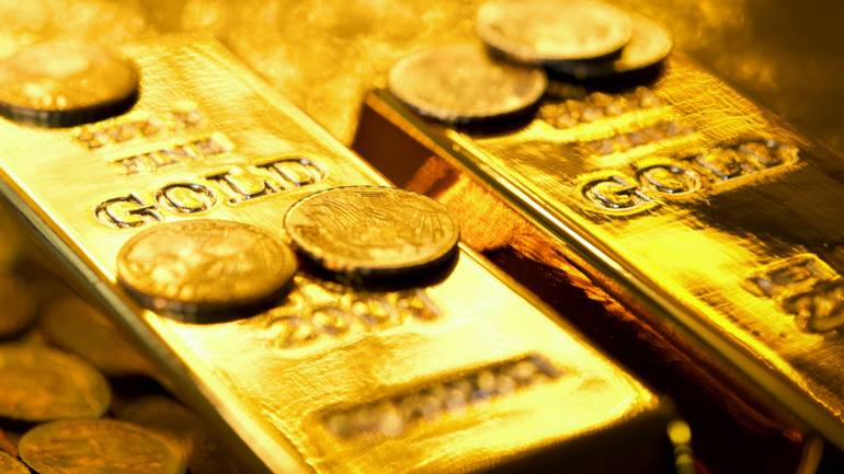 Gold gains Rs 340 to Rs 34,45 per 10 gm on local demand