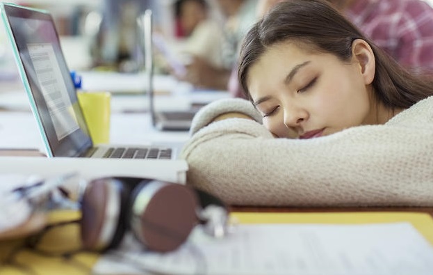 A nap a day keeps high blood pressure away