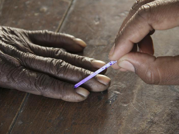 With 185 candidates in fray, Nizamabad to vote through ballot paper
