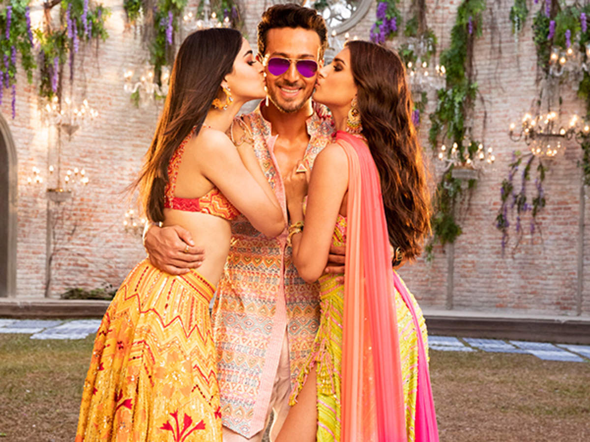Tiger Shroff grooves with Ananya, Tara in ‘Mumbai Dilli Di Kudiyaan’ from SOTY 2