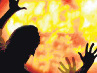 UP: Woman grievously hurt in gas cylinder blast
