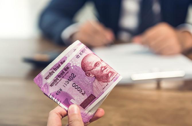 ACB arrests Raj CMO for accepting bribe