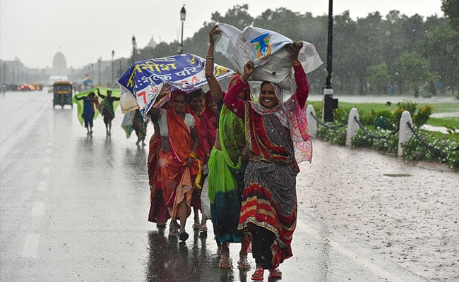 Light rains predicted in city