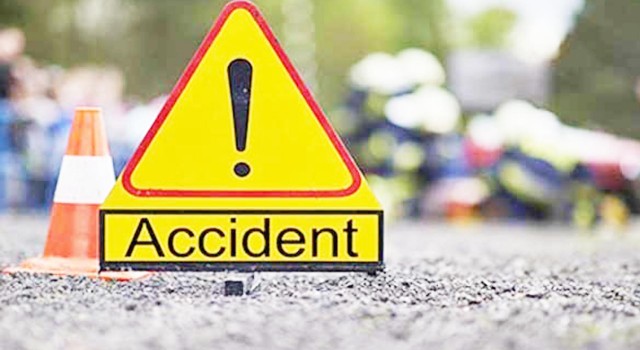 UP: Two elderly men killed in Meerut-Karnal highway crash