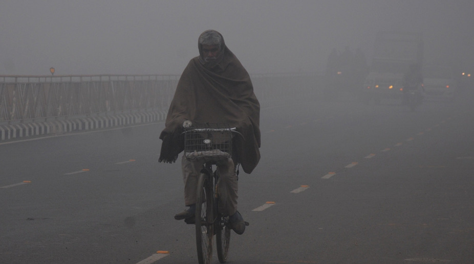 Cold morning in Delhi, air quality ‘very poor’