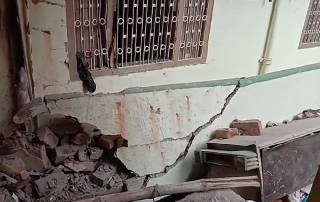 Bihar: Five injured in explosion at a house in Patna Bihar: Five injured in explosion at a house in Patna