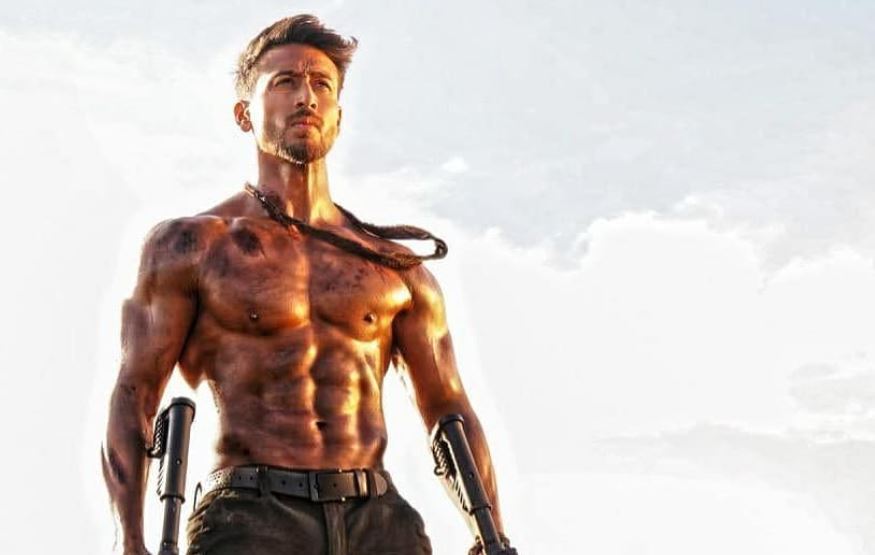 Tiger Shroff shirtless picture is getting viral like forest fire