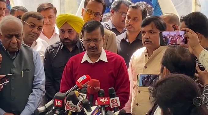 Arvind Kejriwal calls on PM Modi; Delhi riots discussed