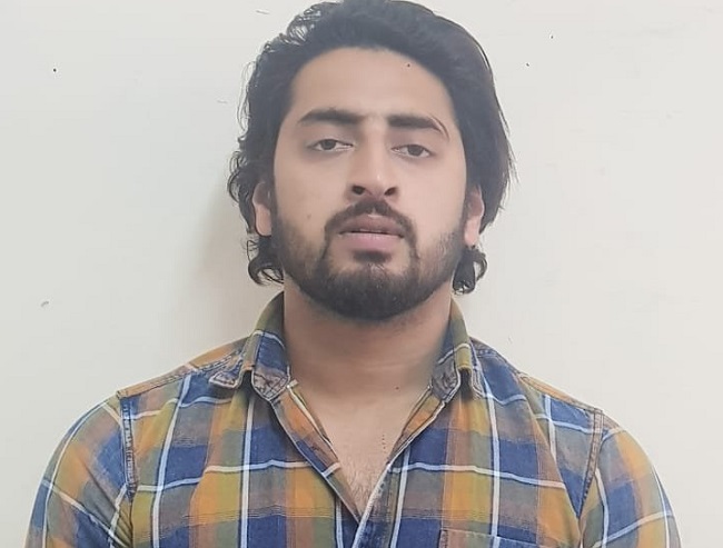 Shahrukh, who opened fire on Delhi Police held in UP