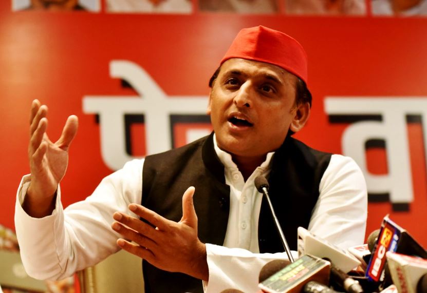 Politics: BJP govt charging money from poor, labourers for returning to their homes through train very shameful, says Akhilesh Yadav