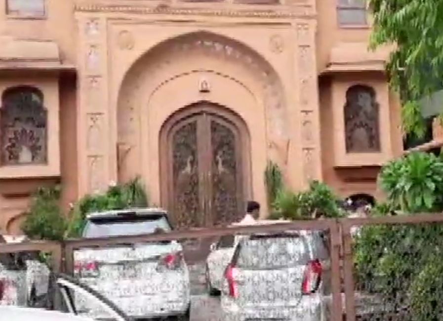 IT Dept raids at Rajiv Arora’s Amrapali office in Jaipur, several other locations