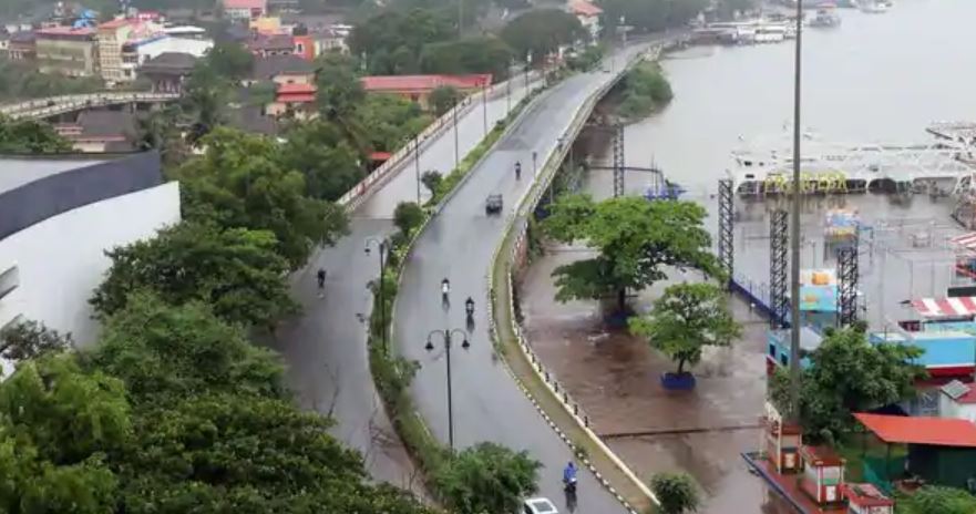 Corona in Goa: Panaji wears deserted look amid COVID-19 lockdown