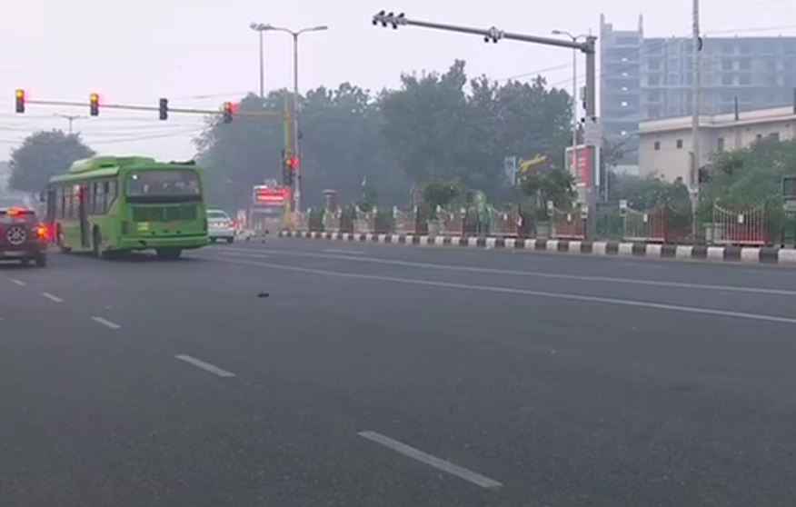 Delhi’s air quality remains in ‘very poor’ category