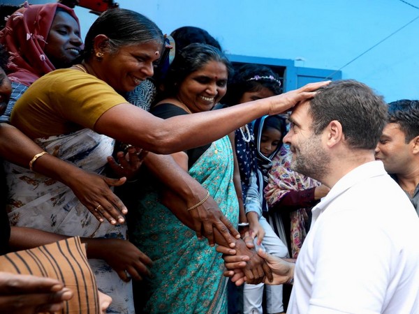 Move forward by upholding democratic, secular values: Rahul Gandhi to Kerala on its formation day