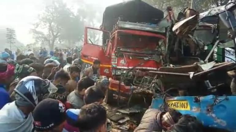 10 killed in road accident on UP’s Agra-Moradabad highway, CM announces ex-gratia for kin of deceased 10 killed in road accident on UP’s Agra-Moradabad highway, CM announces ex-gratia for kin of deceased