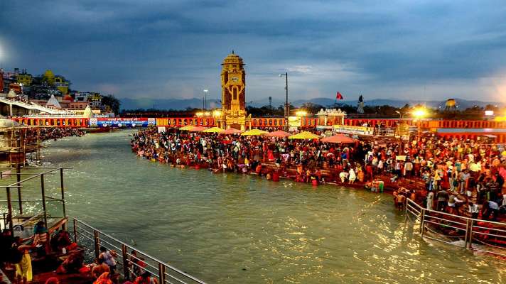 Delhi govt makes 14-day home quarantine mandatory for Kumbh returnees