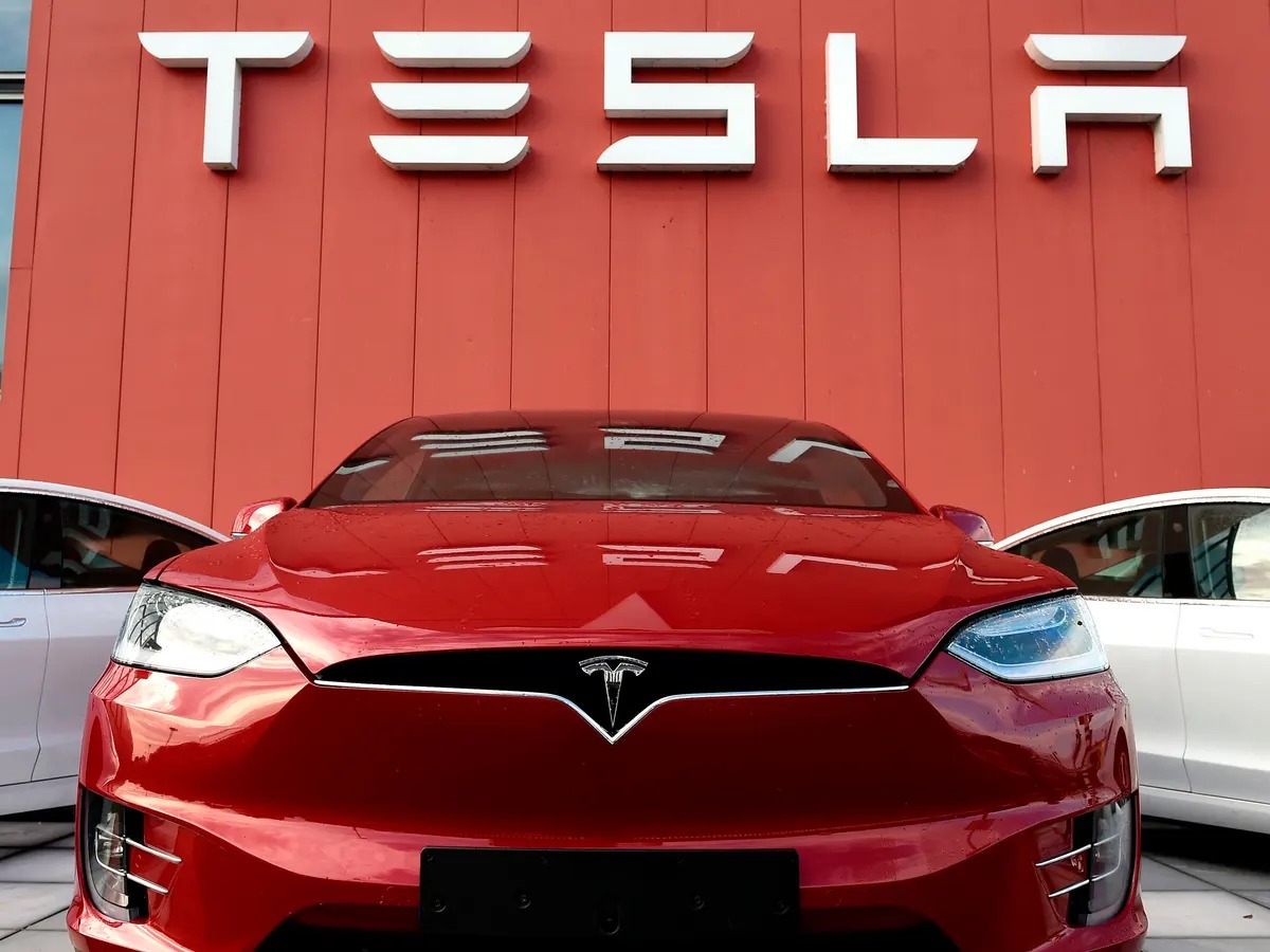 Tesla chair Denholm sells shares worth more than $22 million