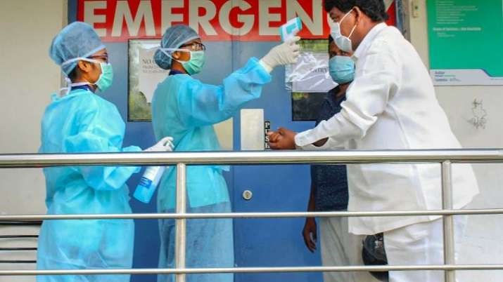 India reports over 2.09 lakh fresh COVID-19 cases, 959 fatalities