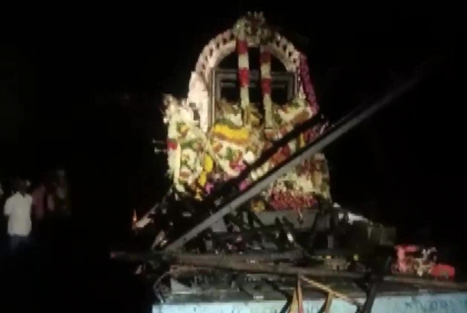 Tamil Nadu: 11 people electrocuted during temple procession in Thanjavur Tamil Nadu: 11 people electrocuted during temple procession in Thanjavur