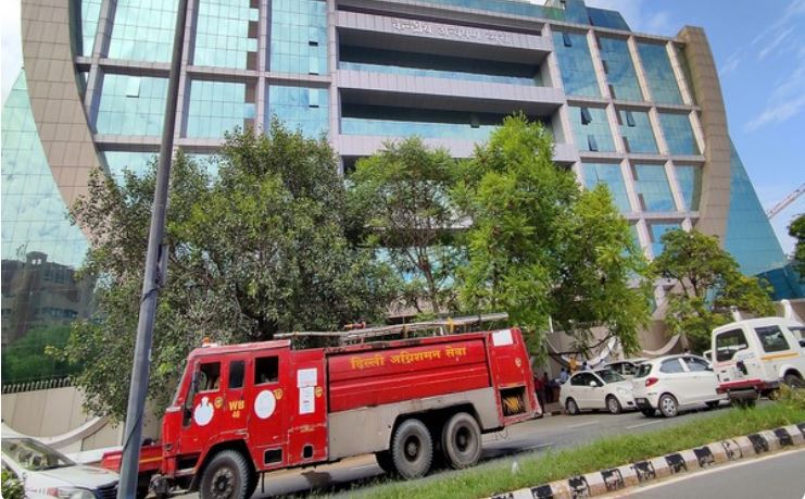 CBI arrests Executive Director of Power Grid Corporation, 5 officials of Tata Power Project in bribery case