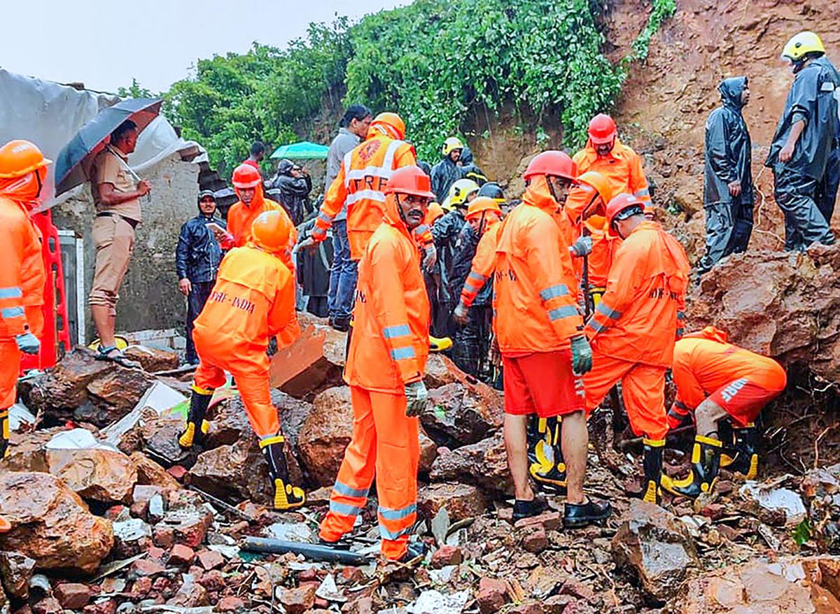 Maharashtra: 2 dead, 3 injured in Amravati house collapse Maharashtra: 2 dead, 3 injured in Amravati house collapse