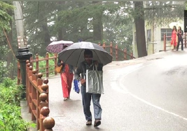 IMD issues yellow alert for heavy rains in Himachal IMD issues yellow alert for heavy rains in Himachal