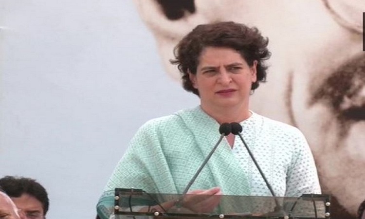 “Our family nurtured democracy of this country with their blood”: Priyanka Gandhi lashes out at BJP
