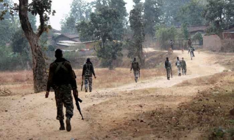 Chhattisgarh: Two villagers killed by Naxals in Sukma Chhattisgarh: Two villagers killed by Naxals in Sukma
