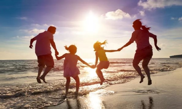 Health: Children closer to their parents tend to grow up kinder and more helpful