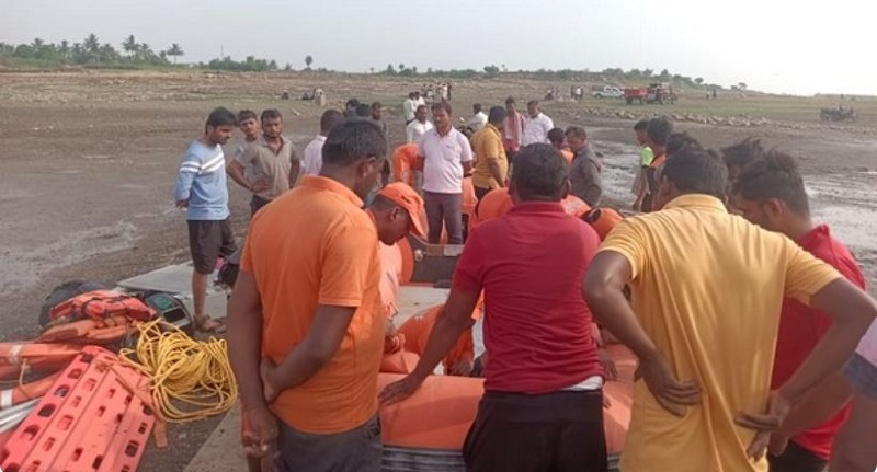 Pune: Search, rescue operation underway as boat capsizes in Ujani dam, six missing