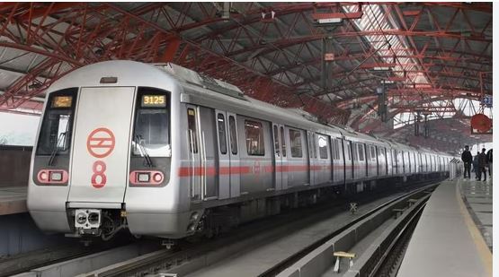 Delhi metro starts services at 4am on Independence Day