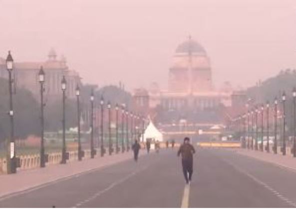 Delhi registers drop in air pollution, records ‘moderate’ air quality