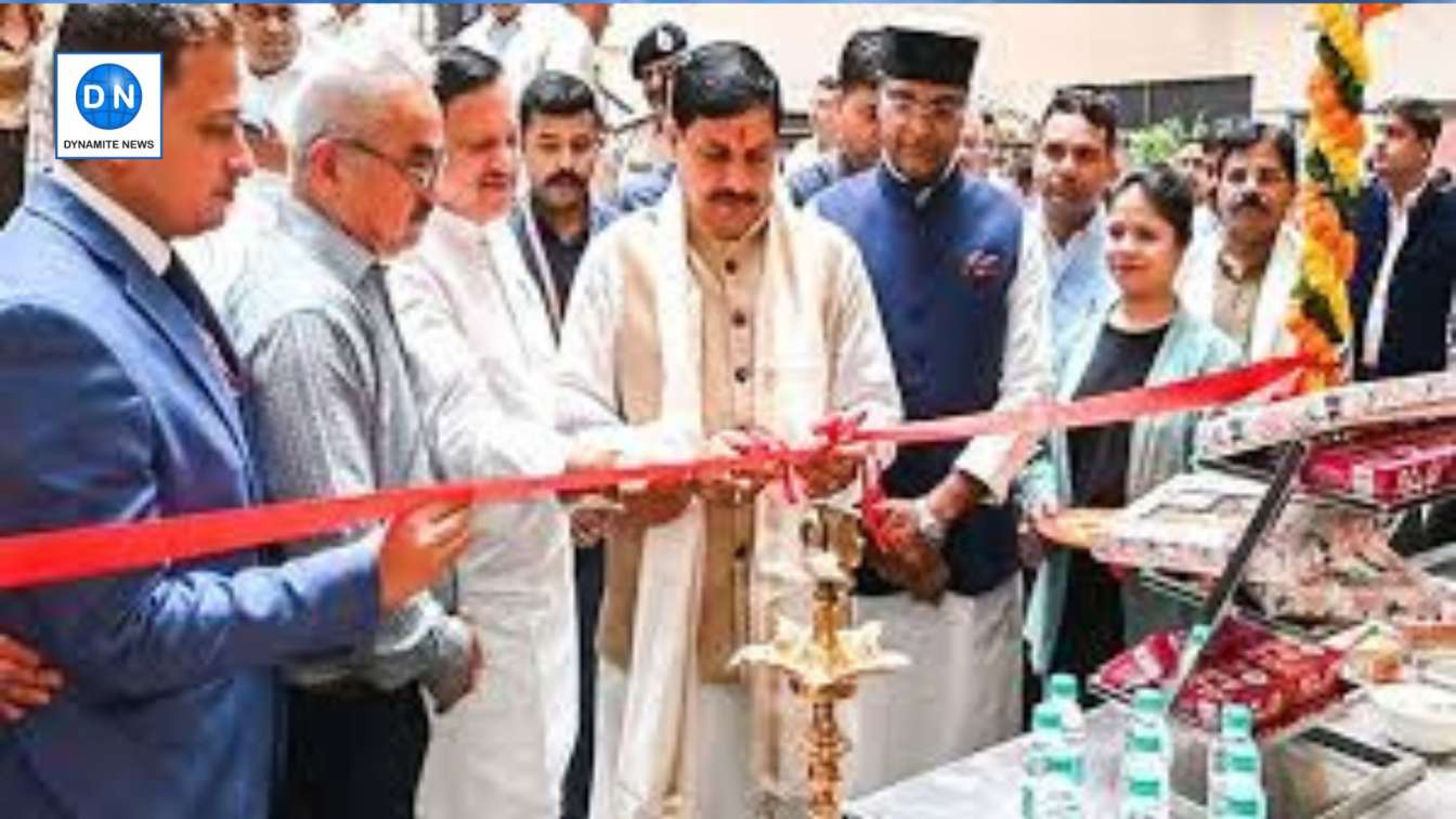 MP CM Mohan Yadav inaugurates exhibition on one year achievements of state govt in Bhopal MP CM Mohan Yadav inaugurates exhibition on one year achievements of state govt in Bhopal