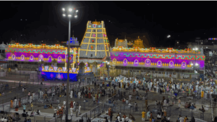 AP: Devotees flock to Tirumala Temple to offer prayers on New Year Day