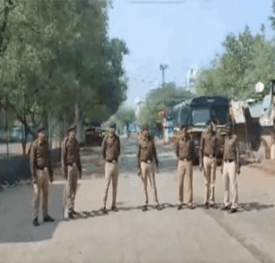 Maharashtra: Clashes lead to imposition of curfew in Jalgaon