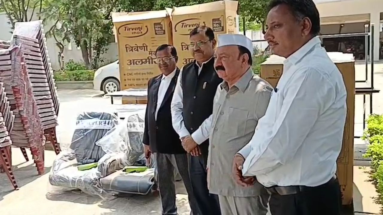 Rahul Gandhi Gave A Big Gift To The Lawyers Before His RaeBareli Visit