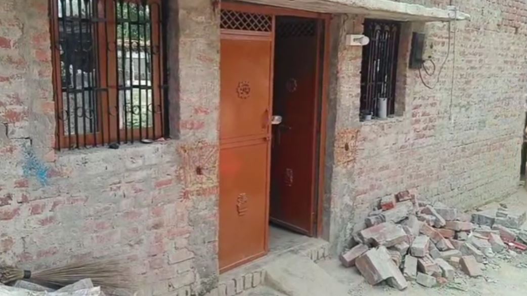 UP: 3-year-old girl killed, 35 injured after balcony fell in Amethi