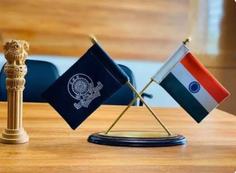 UP Bureaucracy: State Govt transfers 33 IAS, 3 IPS Officers; Full list here