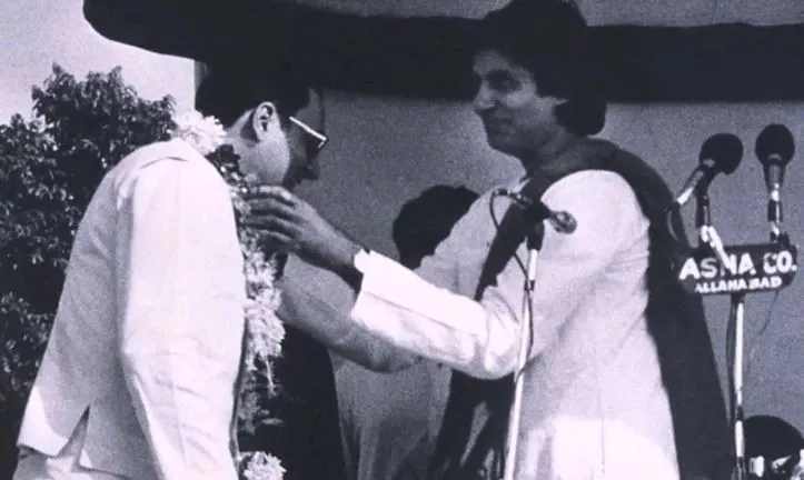 Why did Rajiv Gandhi cut ties with Amitabh Bachchan?