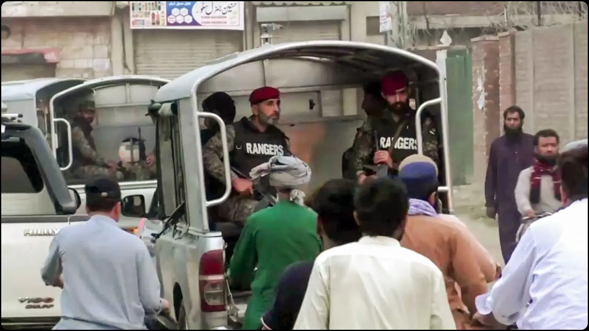 Pakistan shivers in fear, declares emergency in Punjab