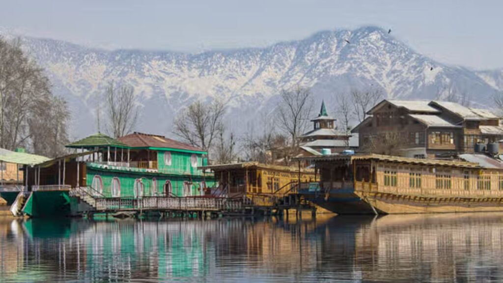 Kashmir regains its charm (Source: Internet)