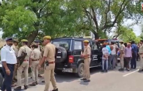 Police and administrative officials reached the scene